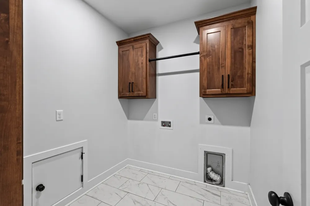 102 Castle St McMinnville, TN 37110