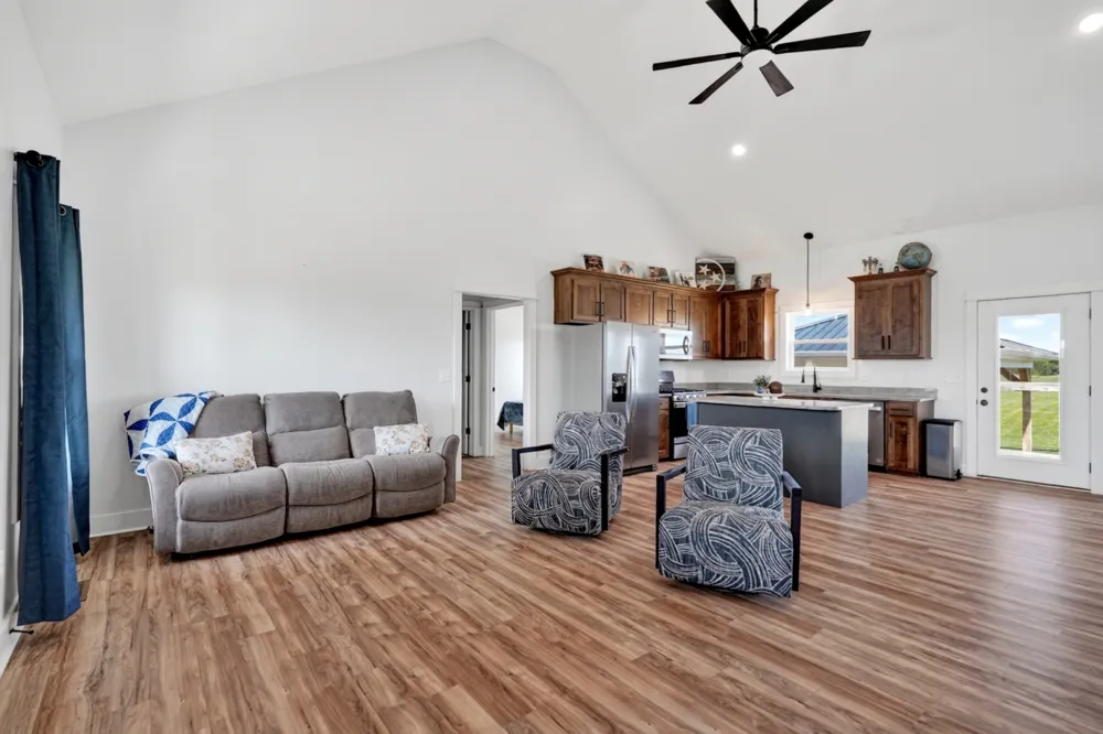 102 Castle St McMinnville, TN 37110