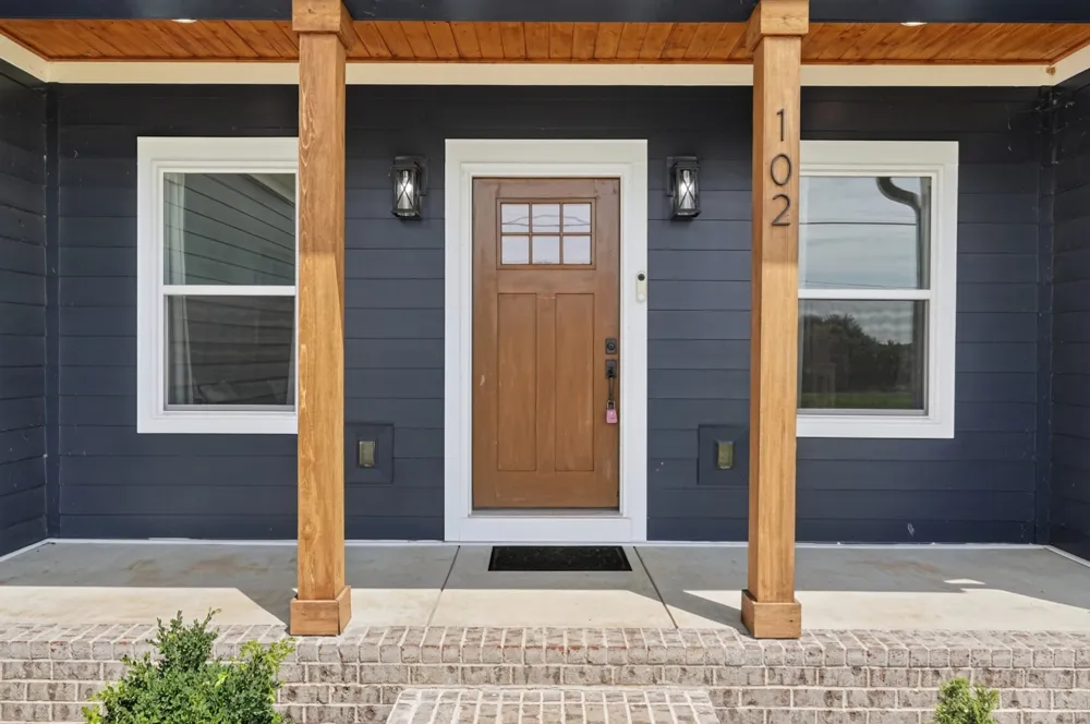 102 Castle St McMinnville, TN 37110