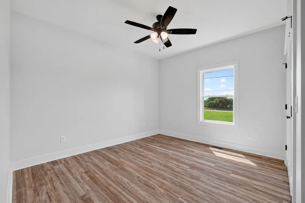 102 Castle St McMinnville, TN 37110