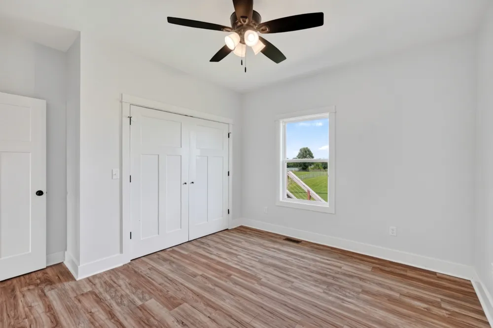 102 Castle St McMinnville, TN 37110