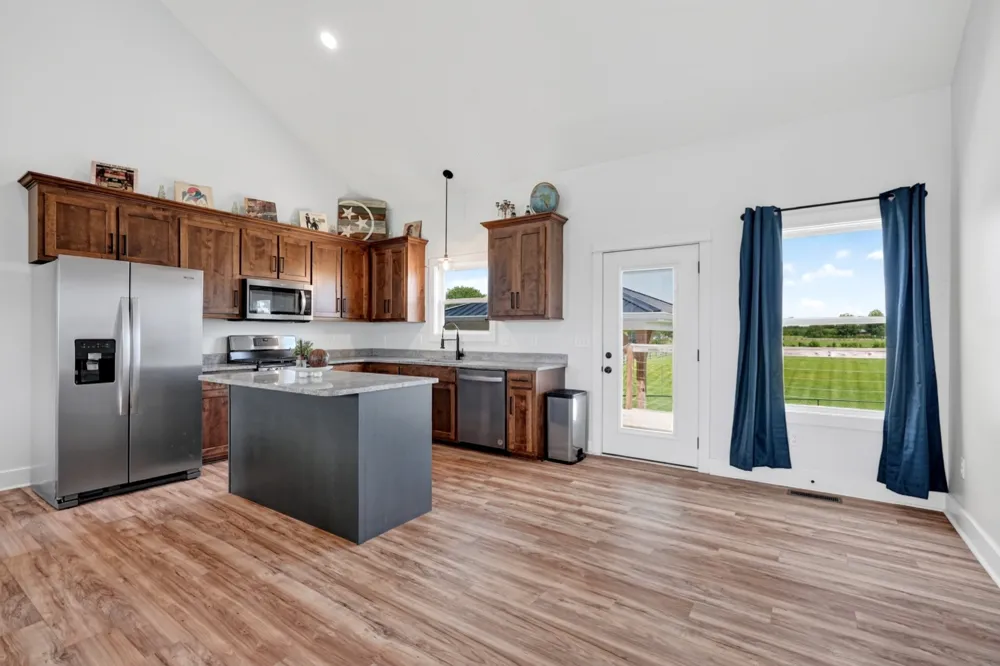 102 Castle St McMinnville, TN 37110