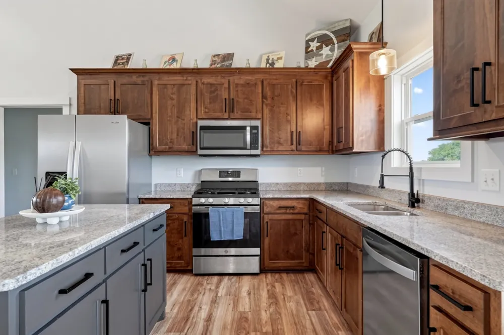 102 Castle St McMinnville, TN 37110