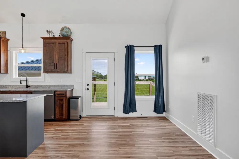 102 Castle St McMinnville, TN 37110
