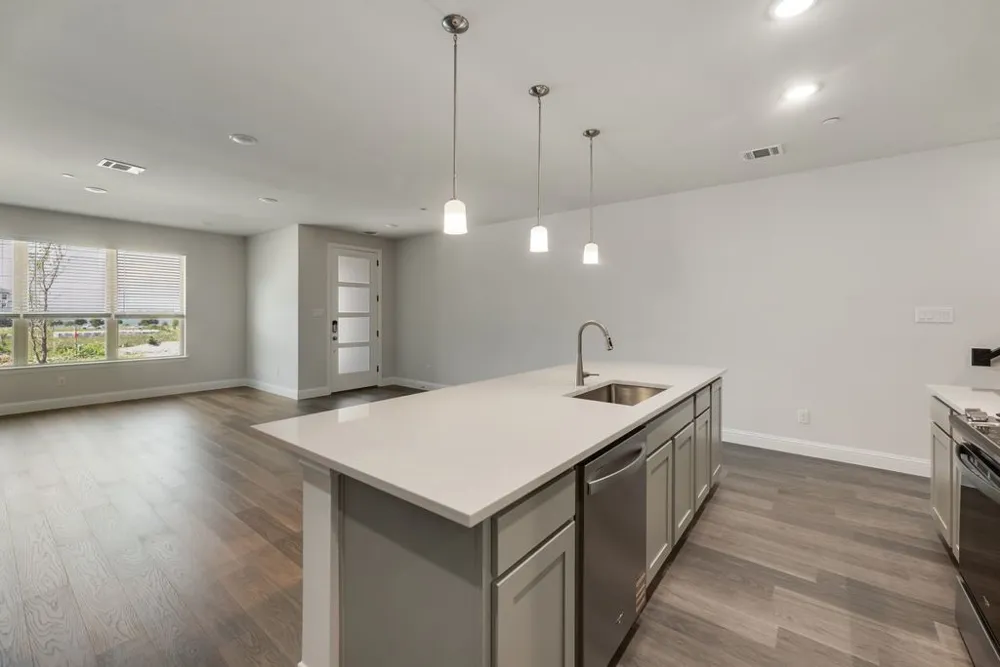 8305 Bayside Drive Rowlett, TX 75088