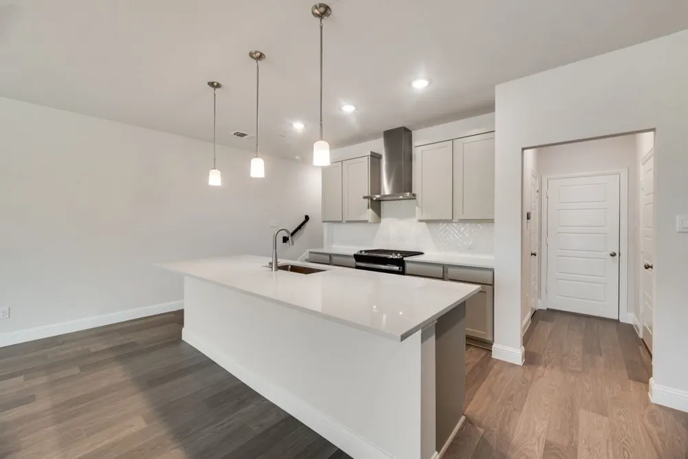 8305 Bayside Drive Rowlett, TX 75088
