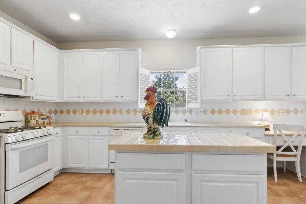 4306 Green Tree Court Pasadena, TX 77505