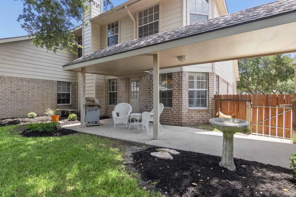 4306 Green Tree Court Pasadena, TX 77505