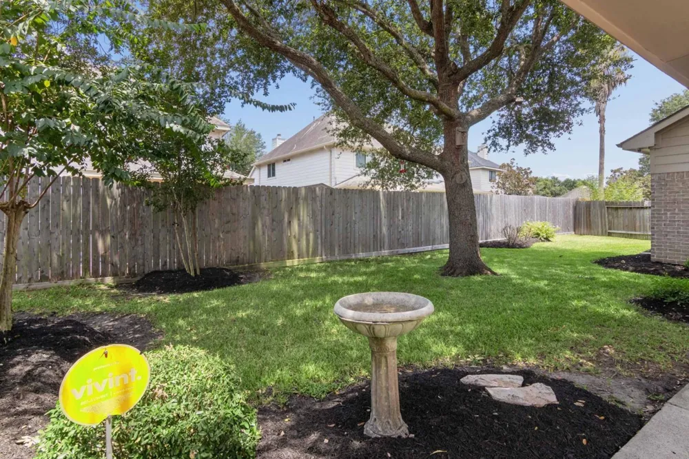 4306 Green Tree Court Pasadena, TX 77505