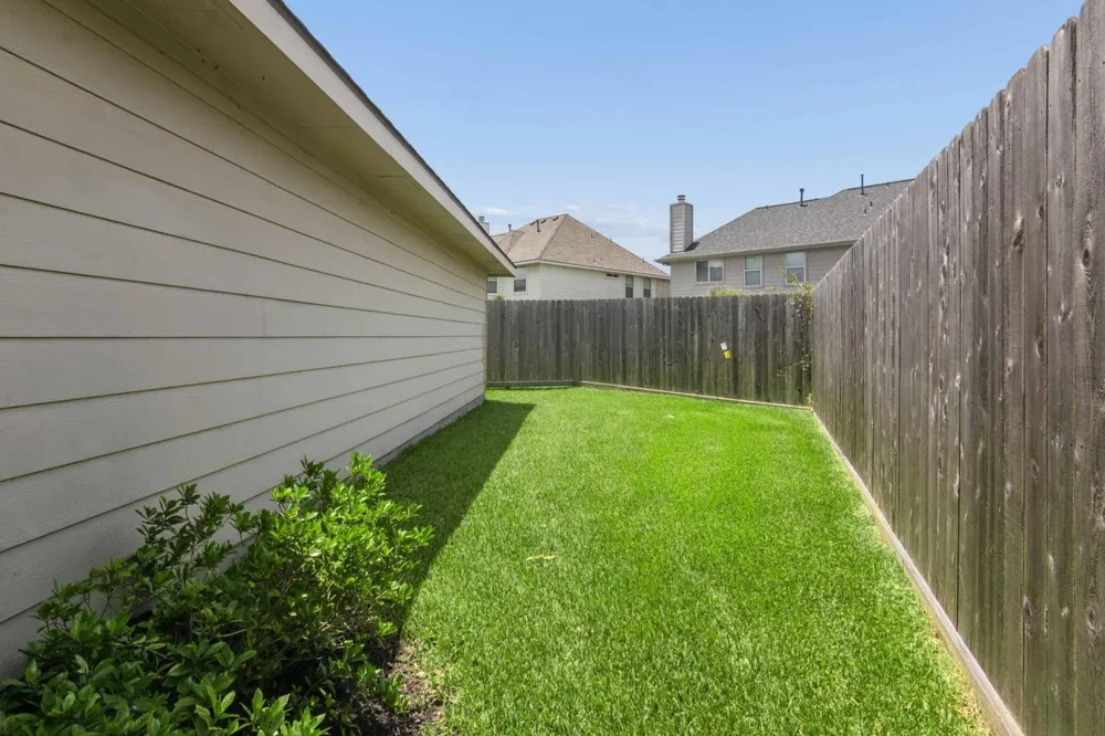 4306 Green Tree Court Pasadena, TX 77505