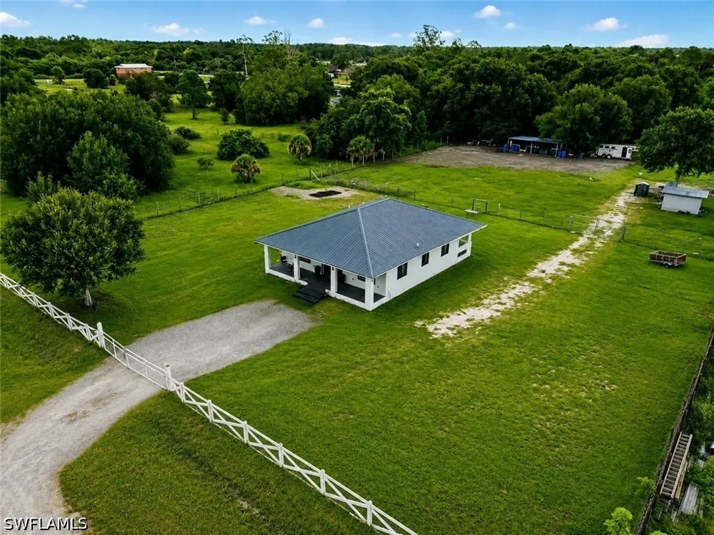Granja Avenue Clewiston, FL 33440