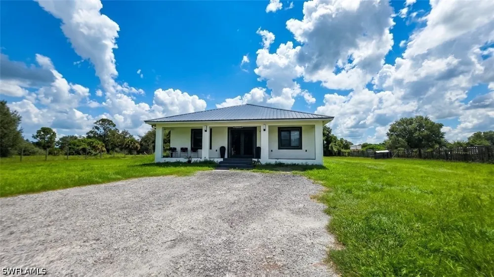 Granja Avenue Clewiston, FL 33440