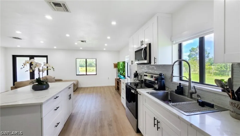 Granja Avenue Clewiston, FL 33440