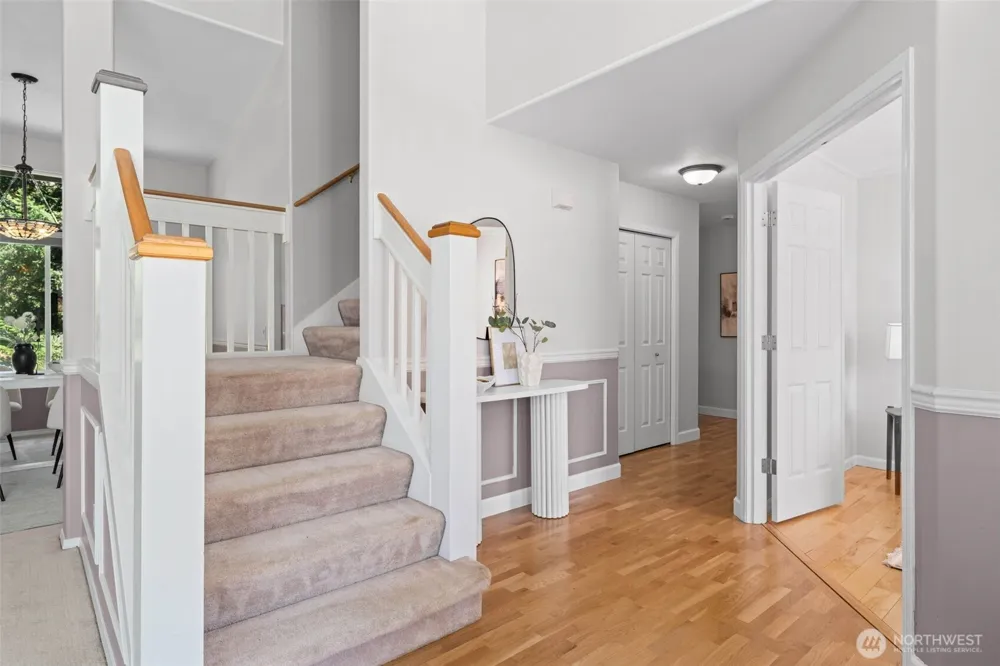 2396 S 280th Place Federal Way, WA 98003