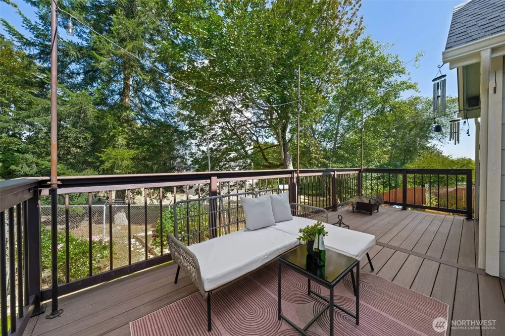 2396 S 280th Place Federal Way, WA 98003
