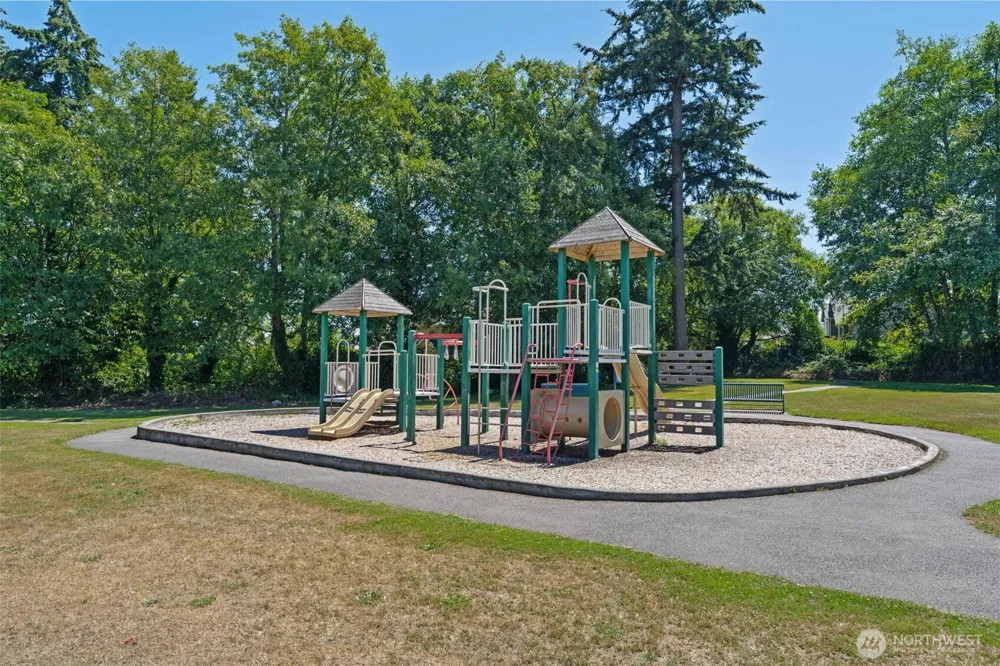 2396 S 280th Place Federal Way, WA 98003
