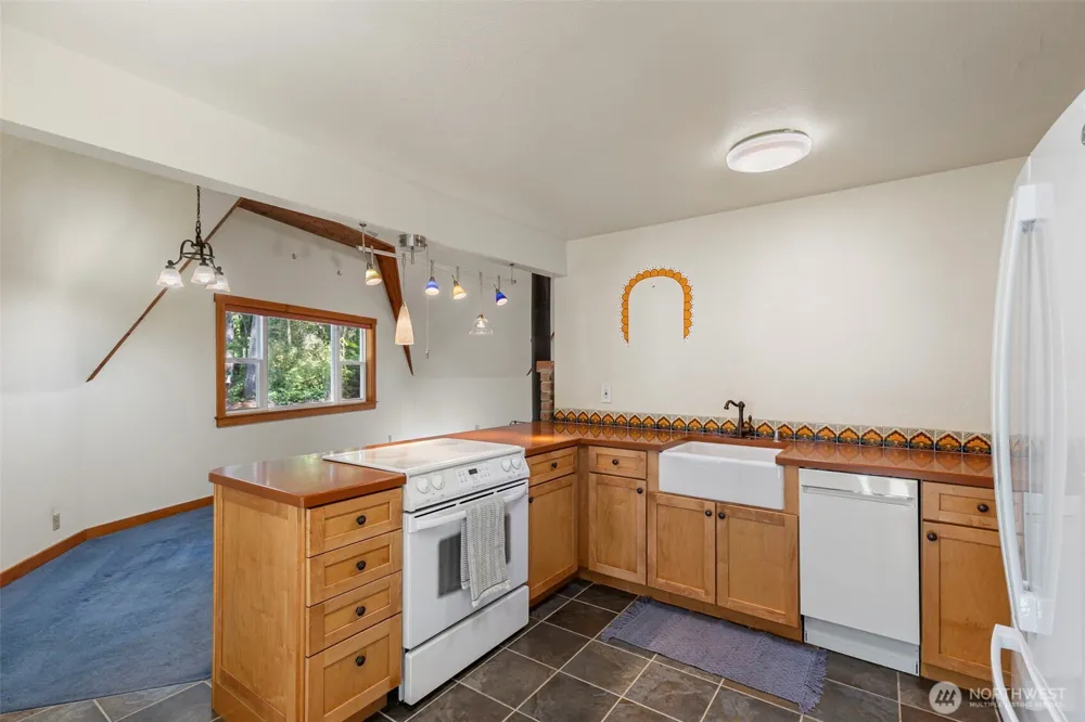 15900 Clear Creek Road NW Poulsbo, WA 98370