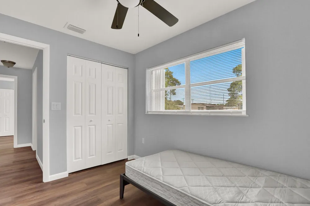 2008 Avenue Fort Pierce, FL 34950
