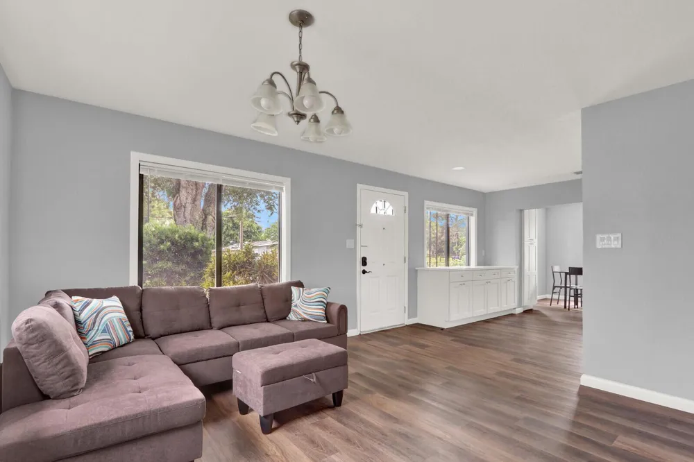 2008 Avenue Fort Pierce, FL 34950
