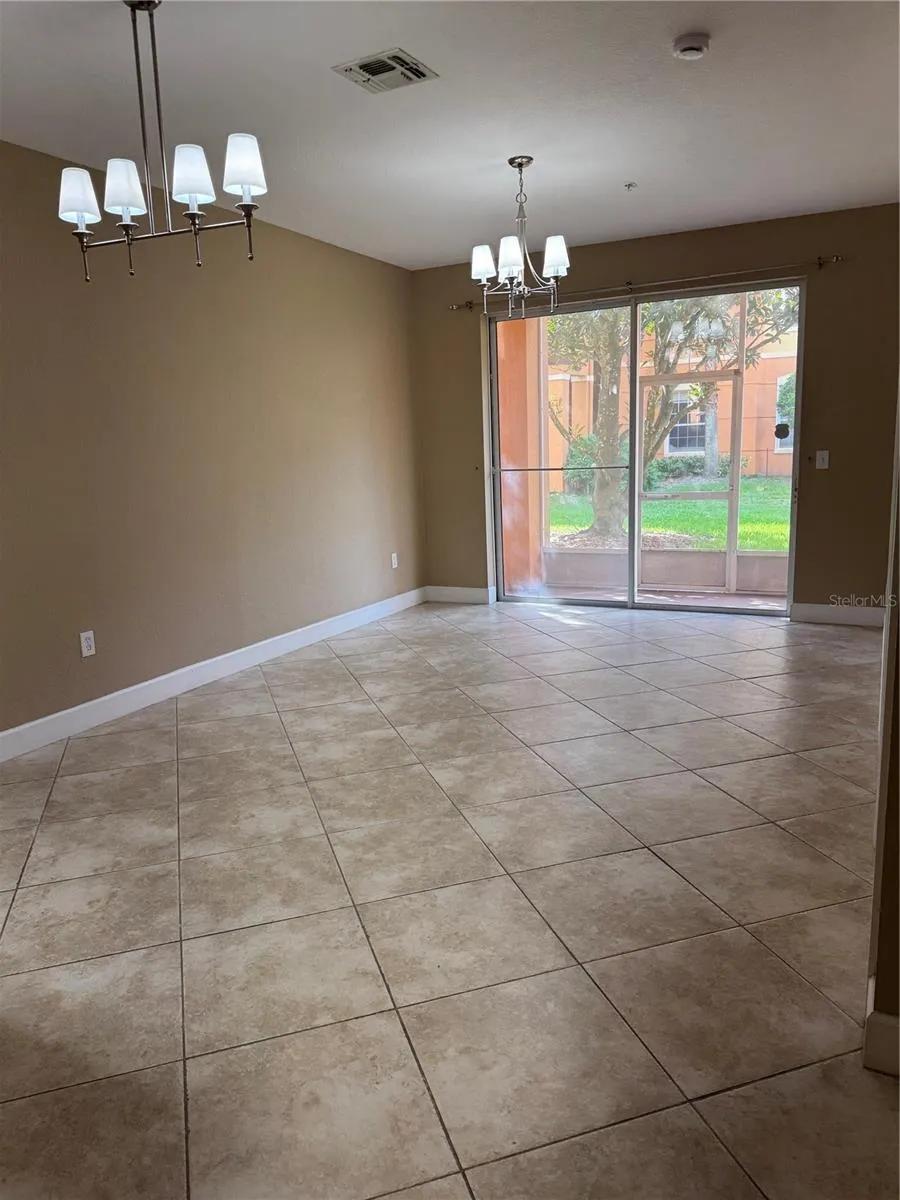 6335 CONTESSA DRIVE #107 Orlando, FL 32829