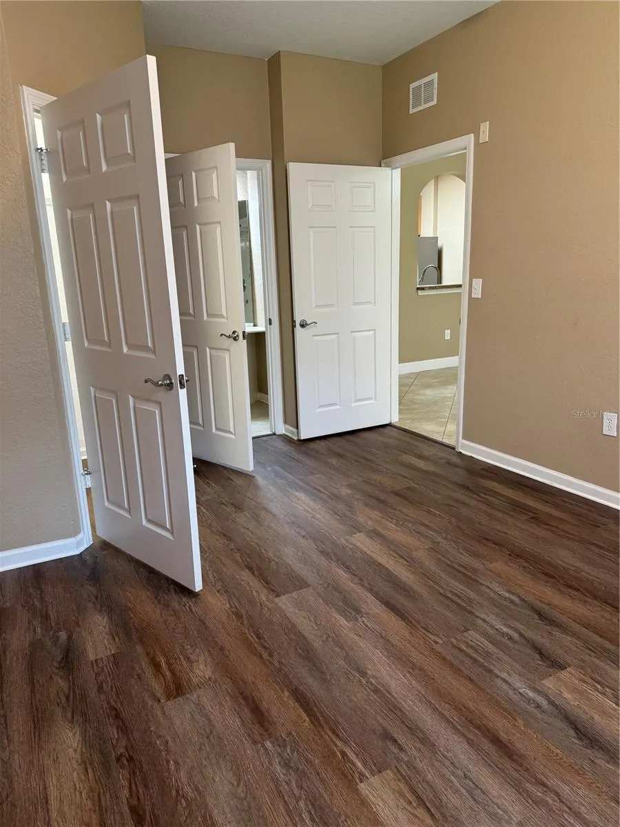 6335 CONTESSA DRIVE #107 Orlando, FL 32829