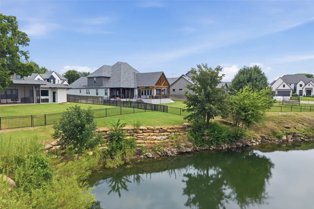 12914 S 28th Place Bixby, OK 74008
