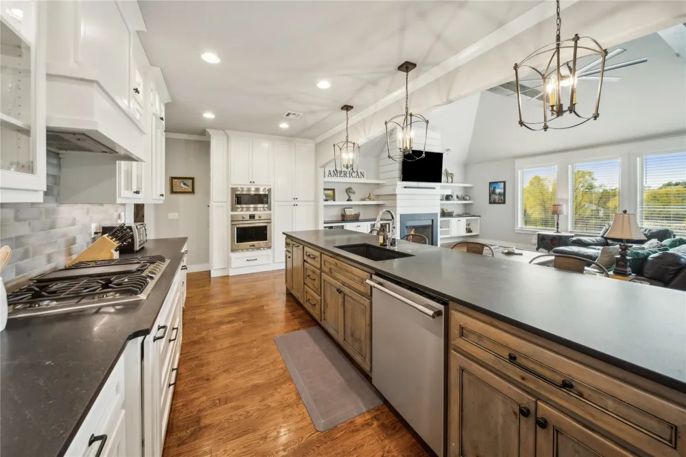 12914 S 28th Place Bixby, OK 74008
