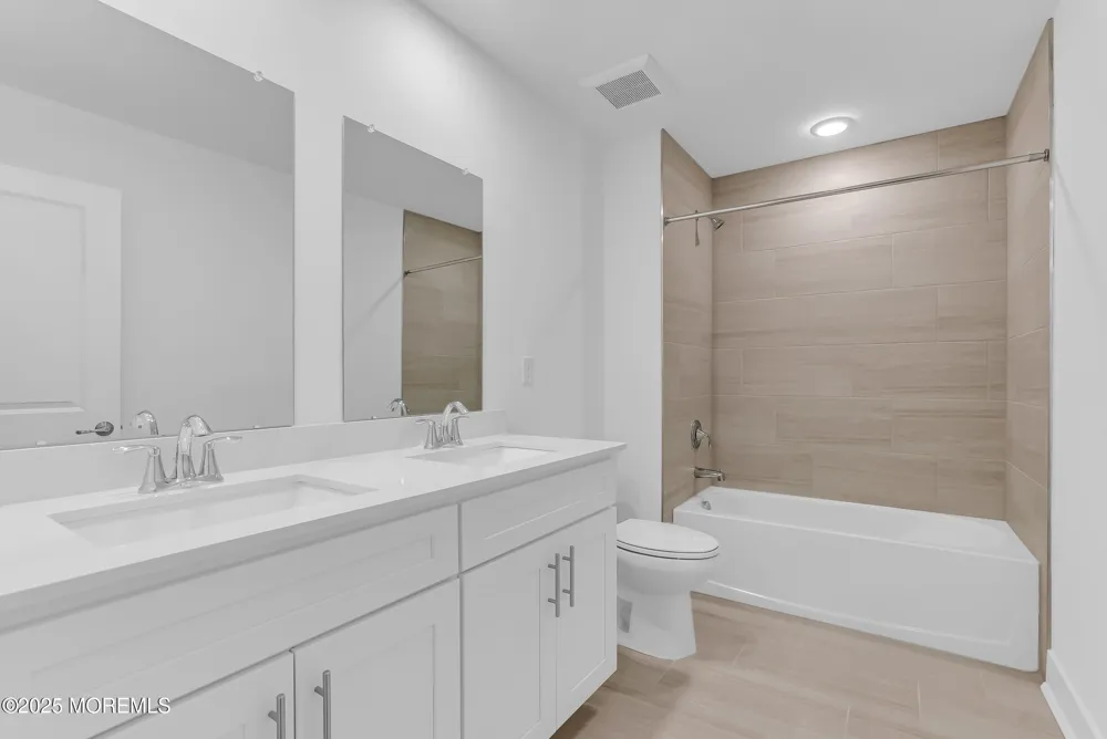 173 Woolley Court Oakhurst, NJ 07755