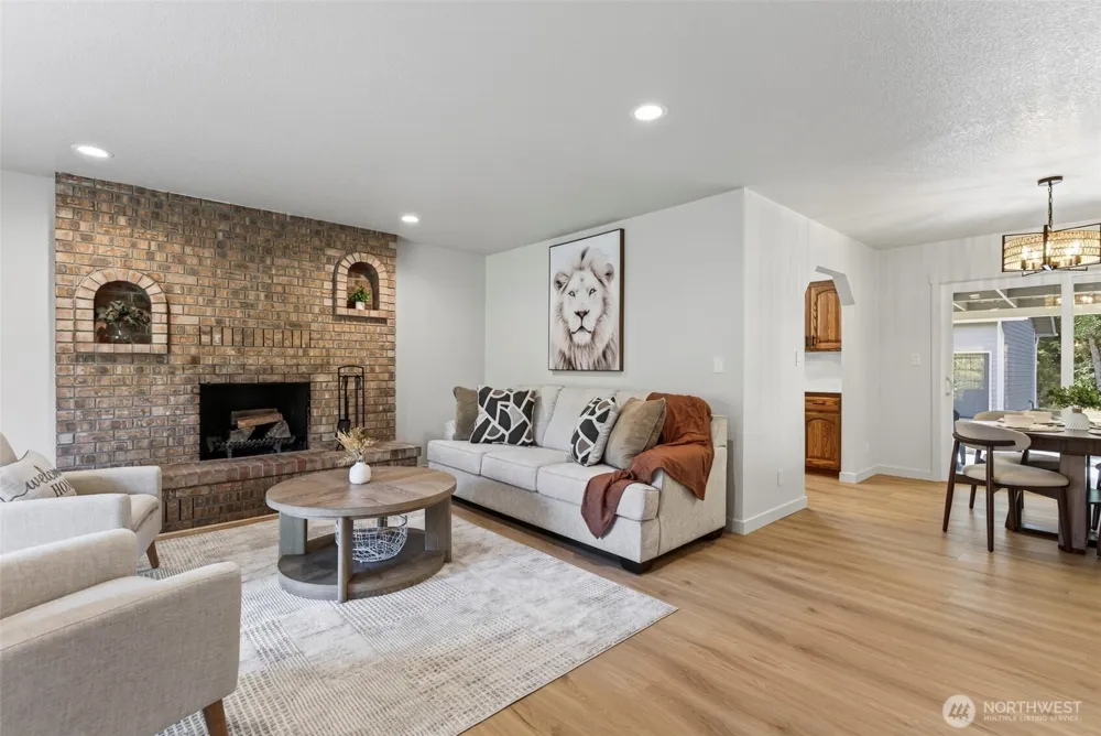 2839 Parkview Drive Longview, WA 98632