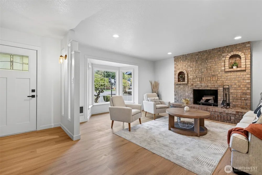 2839 Parkview Drive Longview, WA 98632
