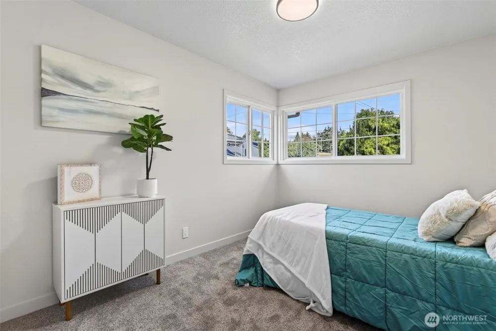 2839 Parkview Drive Longview, WA 98632