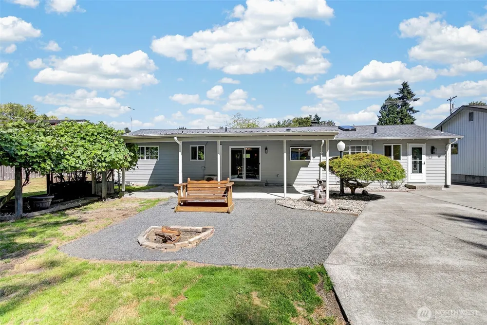 2839 Parkview Drive Longview, WA 98632