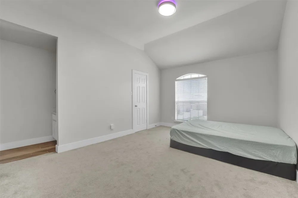 615 Lone Ridge Way Murphy, TX 75094