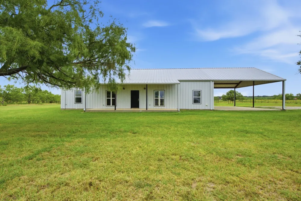5599 S Fm 113 Millsap, TX 76066
