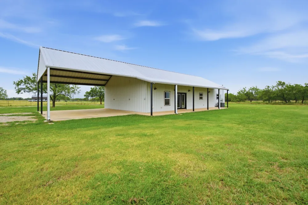 5599 S Fm 113 Millsap, TX 76066