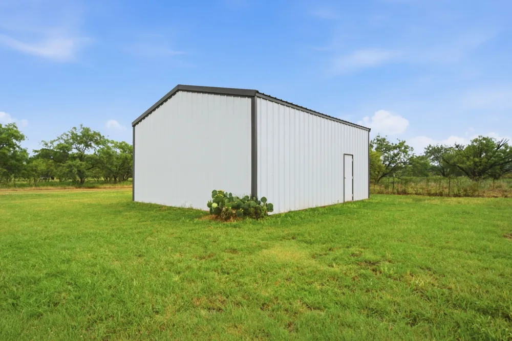 5599 S Fm 113 Millsap, TX 76066