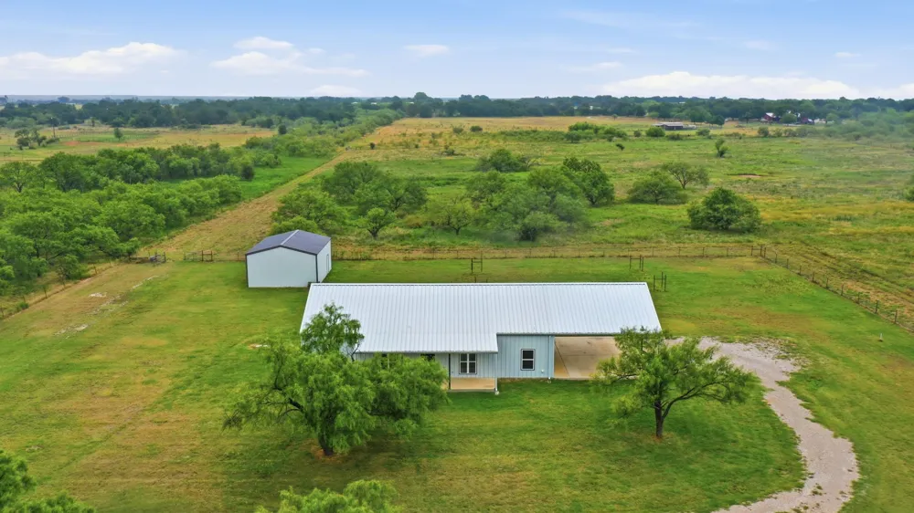 5599 S Fm 113 Millsap, TX 76066