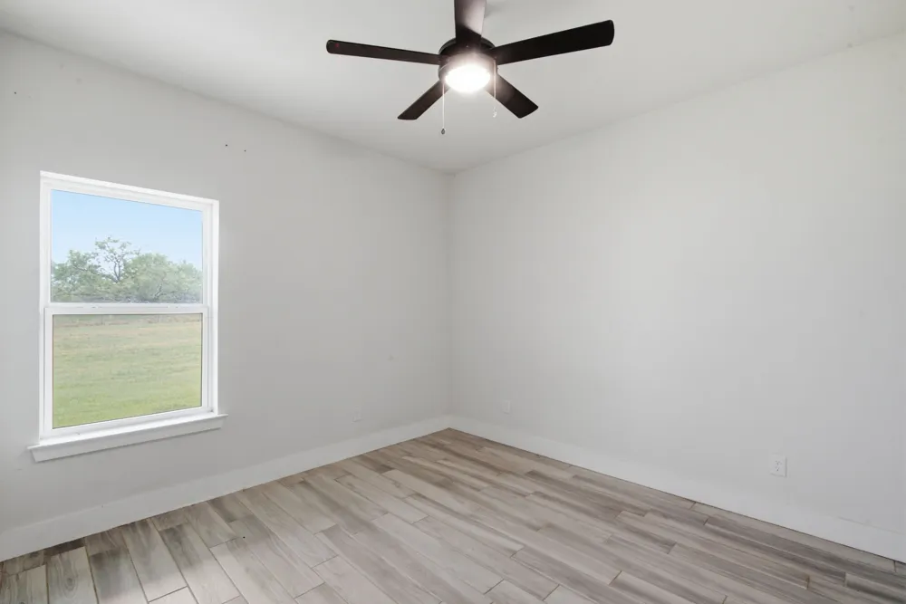 5599 S Fm 113 Millsap, TX 76066
