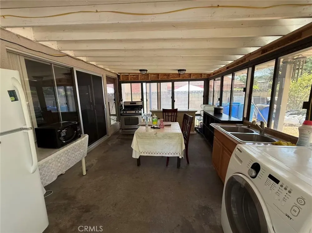 20744 Earlgate Diamond Bar, CA 91789