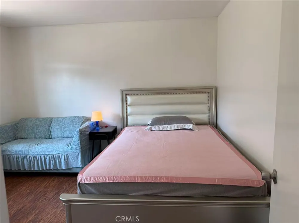20744 Earlgate Diamond Bar, CA 91789