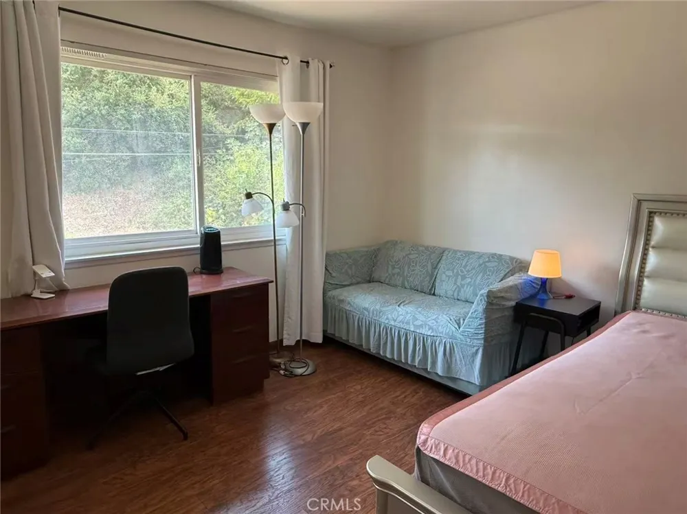 20744 Earlgate Diamond Bar, CA 91789