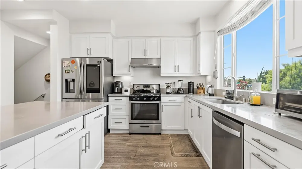 3383 Lynd Arcadia, CA 91006