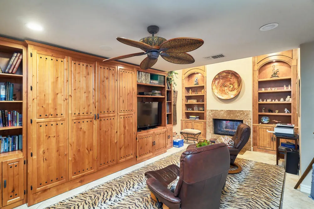 99 Conejo Circle Palm Desert, CA 92260