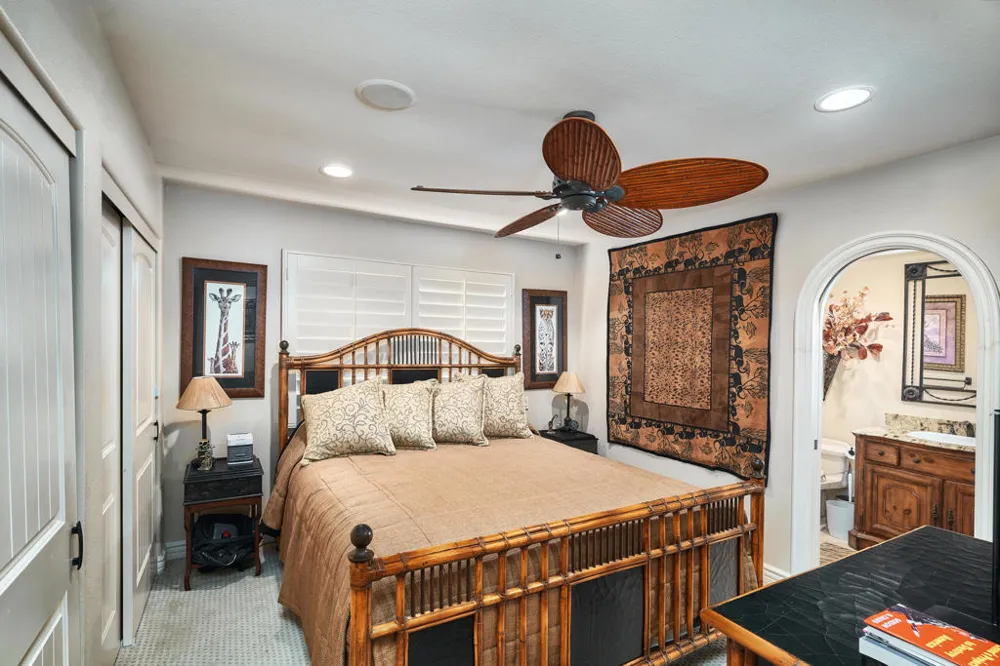 99 Conejo Circle Palm Desert, CA 92260