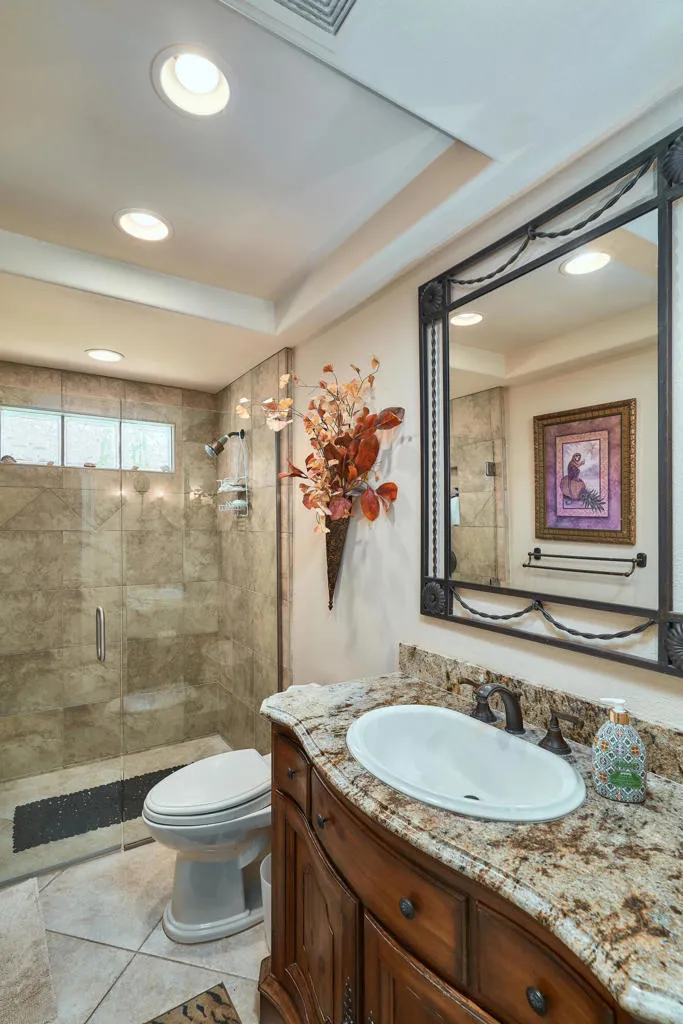99 Conejo Circle Palm Desert, CA 92260