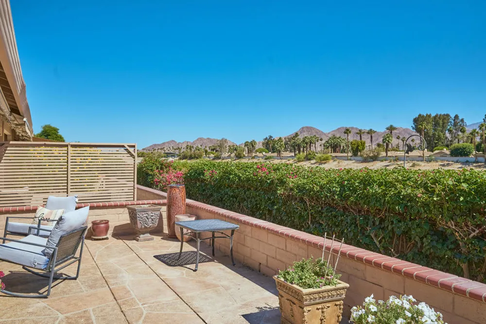 99 Conejo Circle Palm Desert, CA 92260