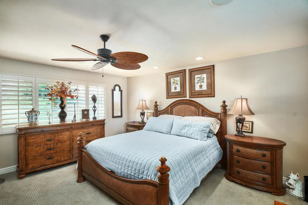 99 Conejo Circle Palm Desert, CA 92260