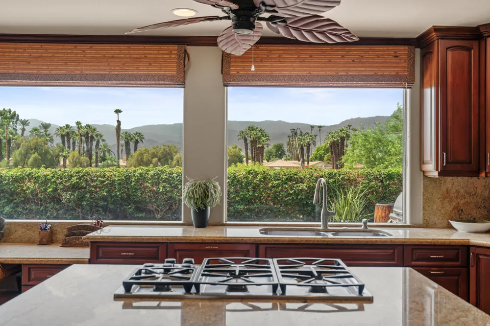 99 Conejo Circle Palm Desert, CA 92260