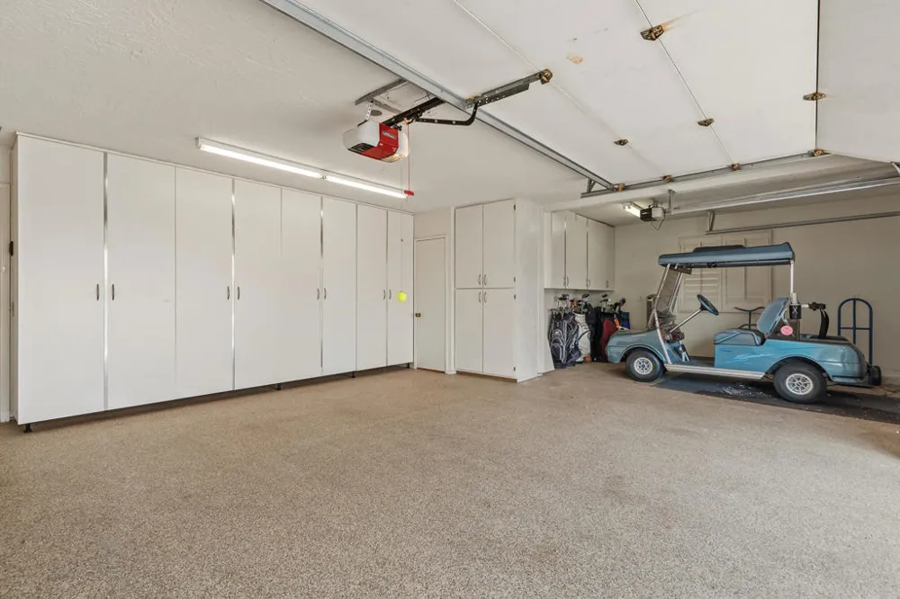 99 Conejo Circle Palm Desert, CA 92260