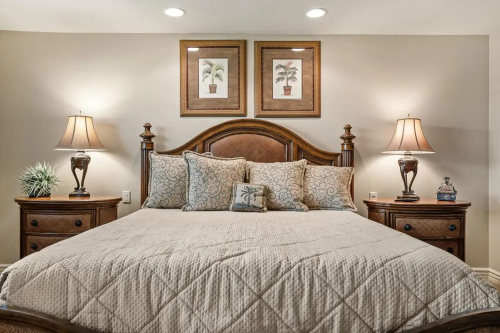 99 Conejo Circle Palm Desert, CA 92260
